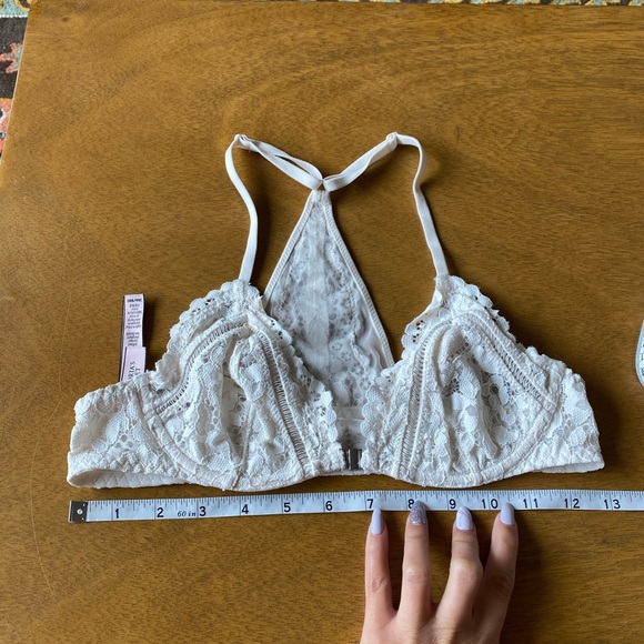 Front Closure Lace Racerback Bra - Picture 8 of 8